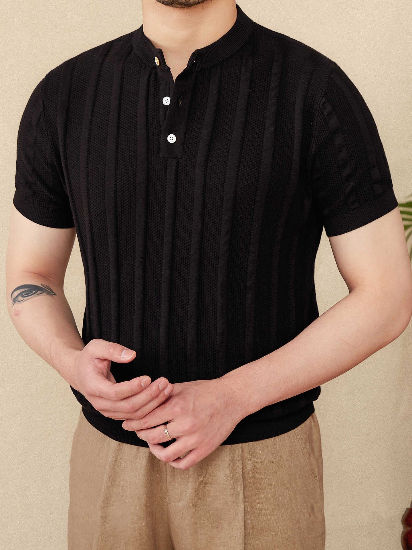 Cotton Sunken Stripe Henry Collar Casual Men's Knitted Short-sleeved T-shirt